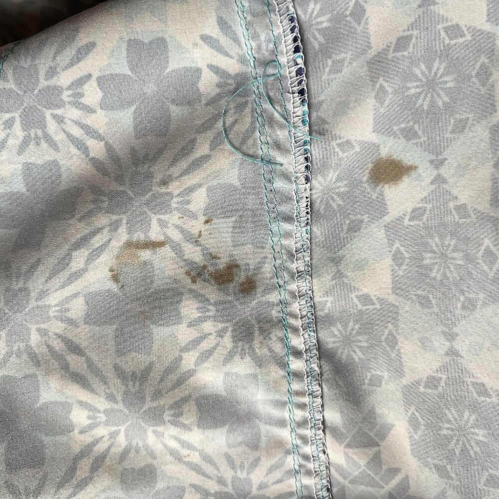 Athleta geo pattern twirl skort stains 6 - Picture 15 of 16